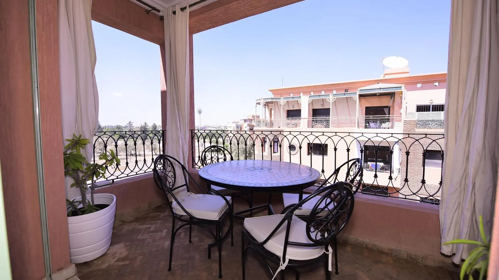 Babylone Retreat Elegant Comfort Marakeş Daire